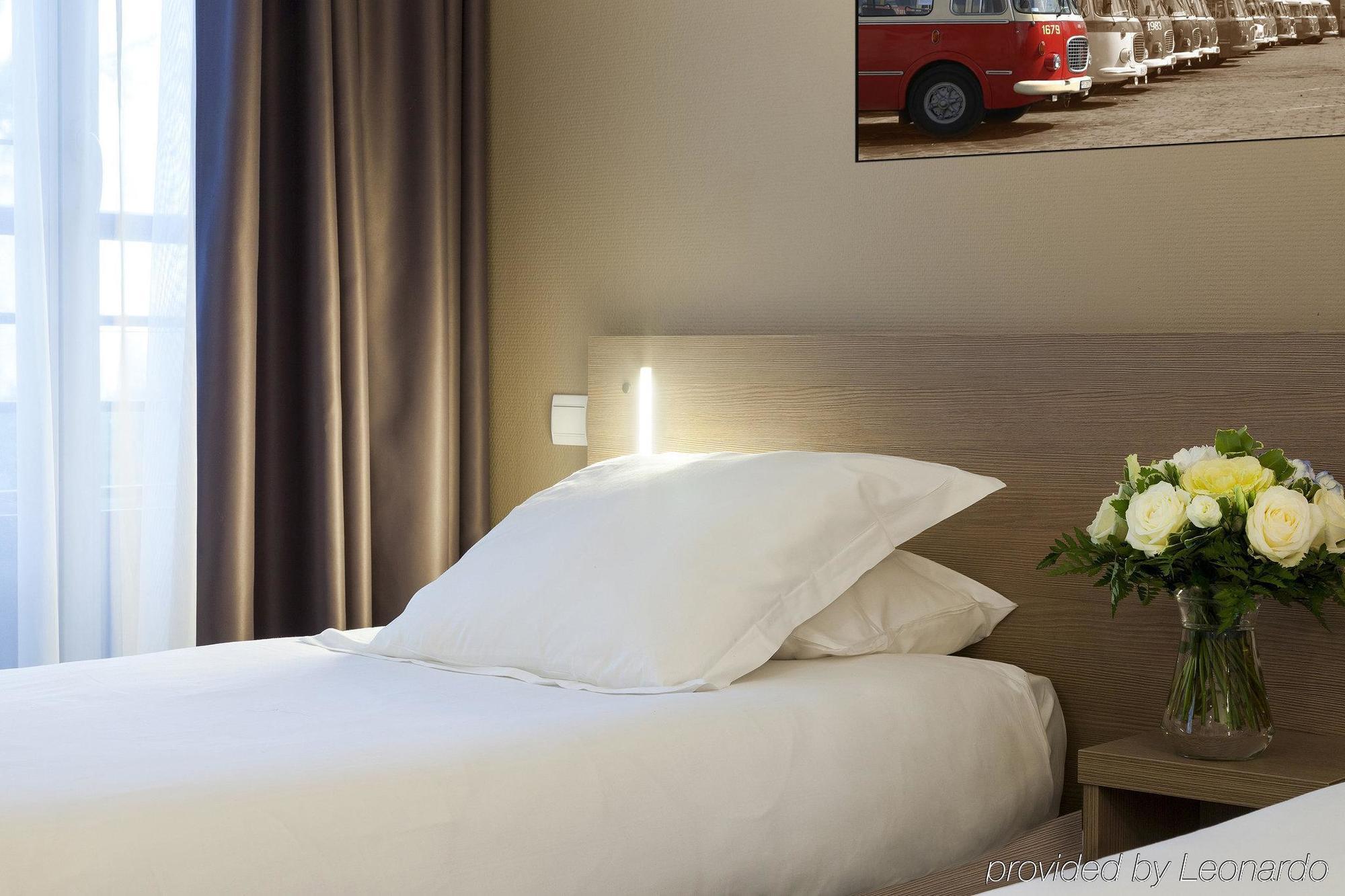Comfort Suites Le-Port-Marly Paris Ouest Le Port-Marly Kültér fotó
