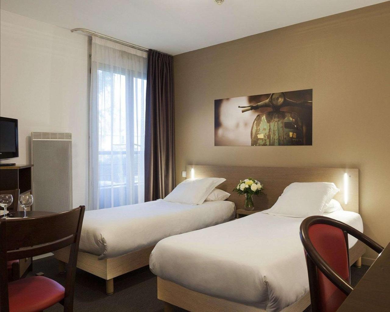 Comfort Suites Le-Port-Marly Paris Ouest Le Port-Marly Kültér fotó