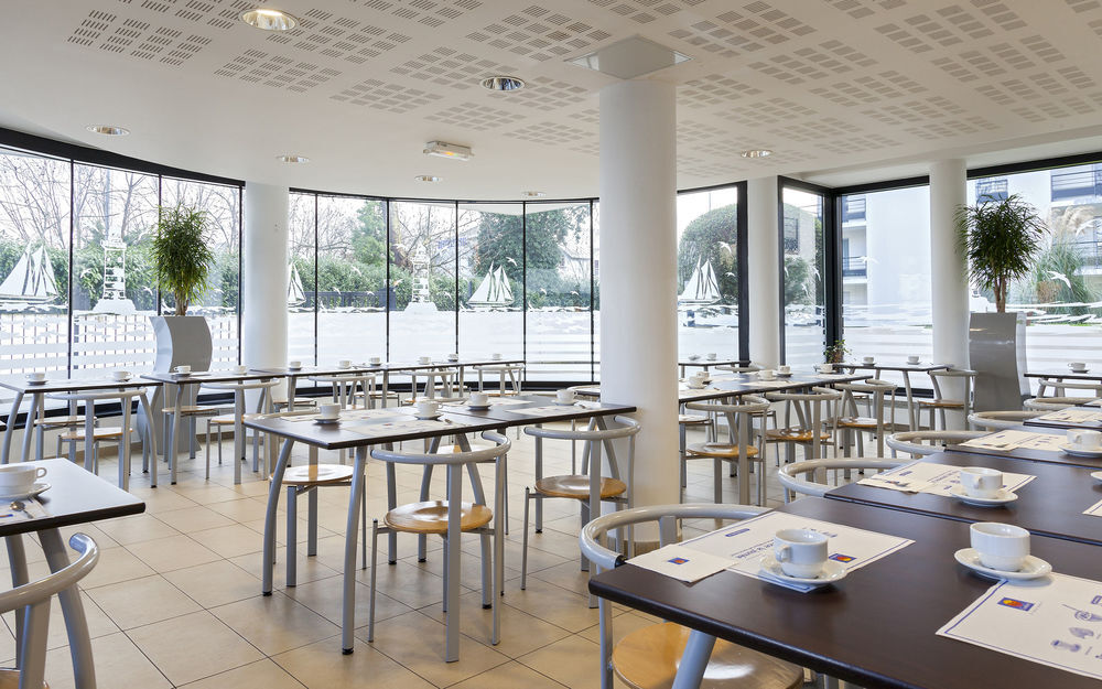 Comfort Suites Le-Port-Marly Paris Ouest Le Port-Marly Kültér fotó