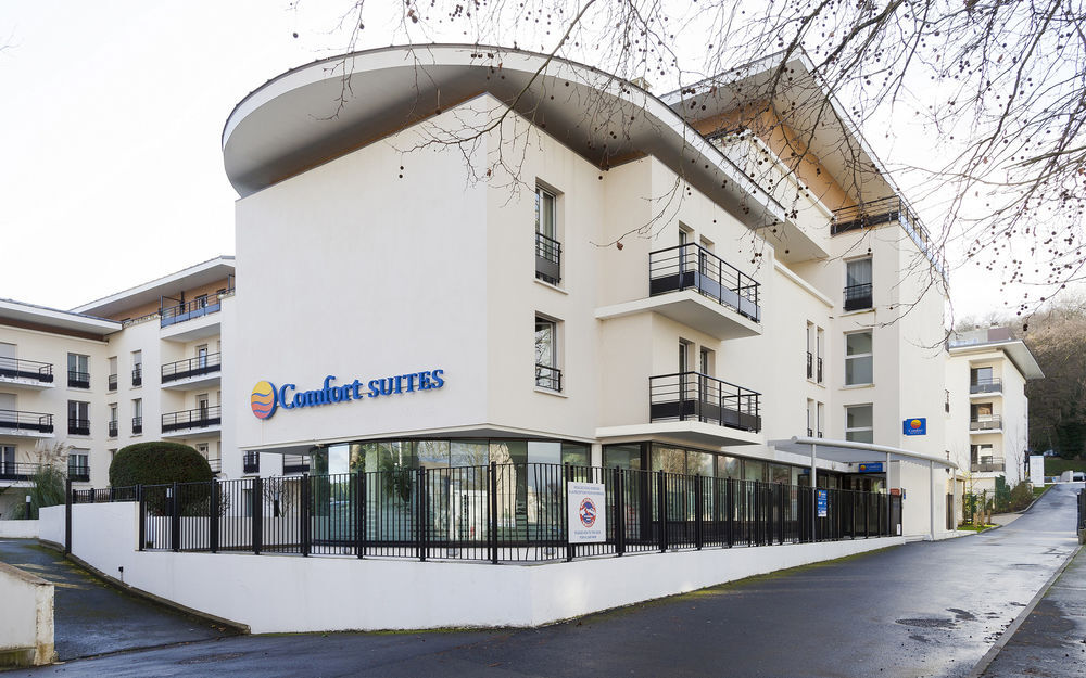 Comfort Suites Le-Port-Marly Paris Ouest Le Port-Marly Kültér fotó