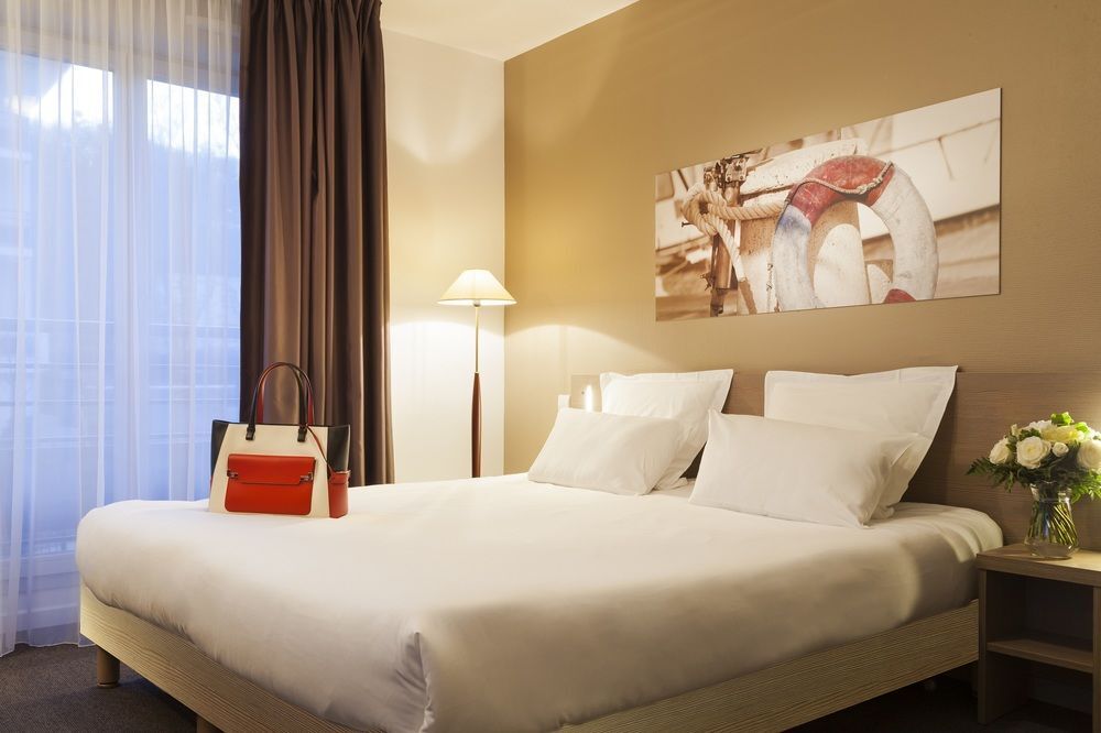 Comfort Suites Le-Port-Marly Paris Ouest Le Port-Marly Kültér fotó